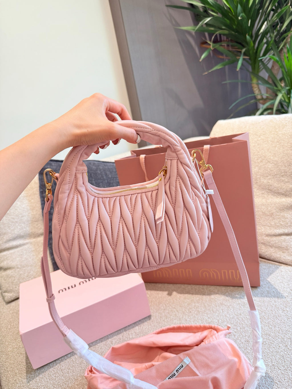 MM Hobo Crescent Bag 1825062307