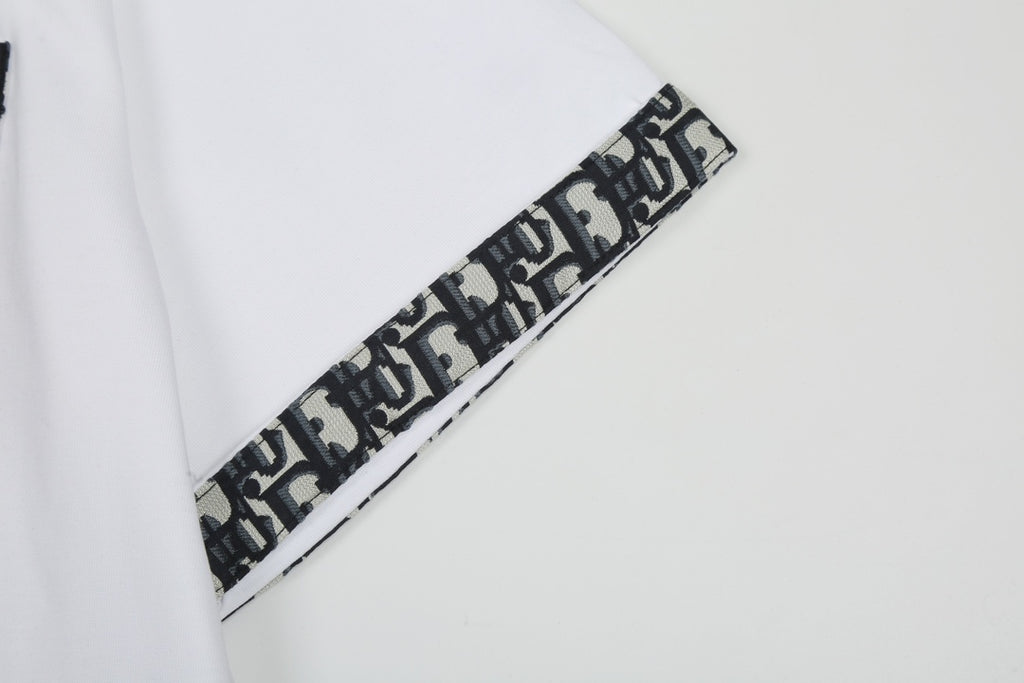 CD Unisex T-shirt 1825020612