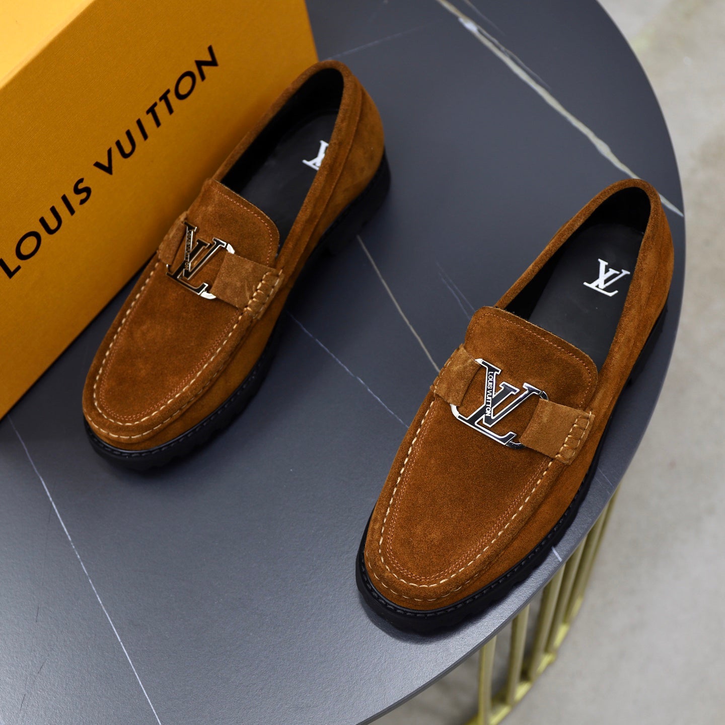 VV Smart-casual slip-on leather shoes 26070308