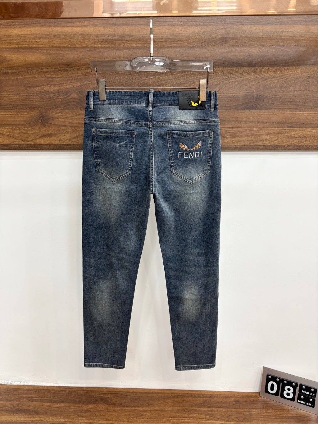 FD New Casual Jeans for Spring and Summer 26061111