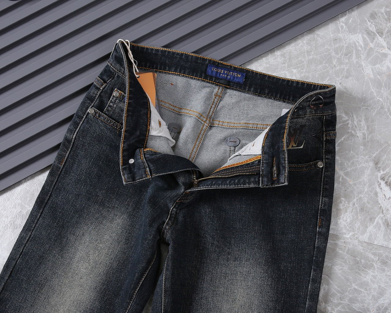 VV Men's classic jeans 26020410