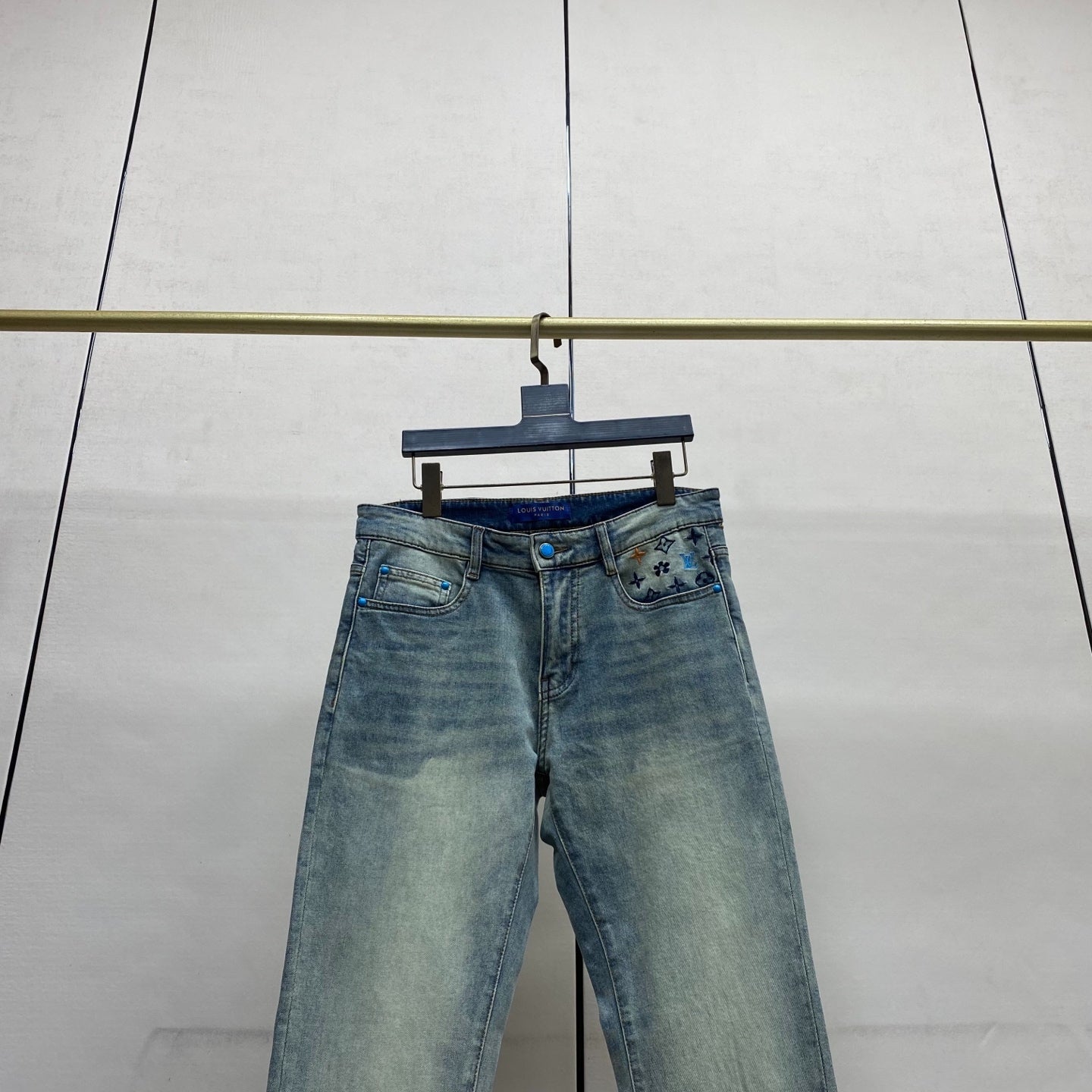VV Slim-fit straight-leg jeans 1825122604