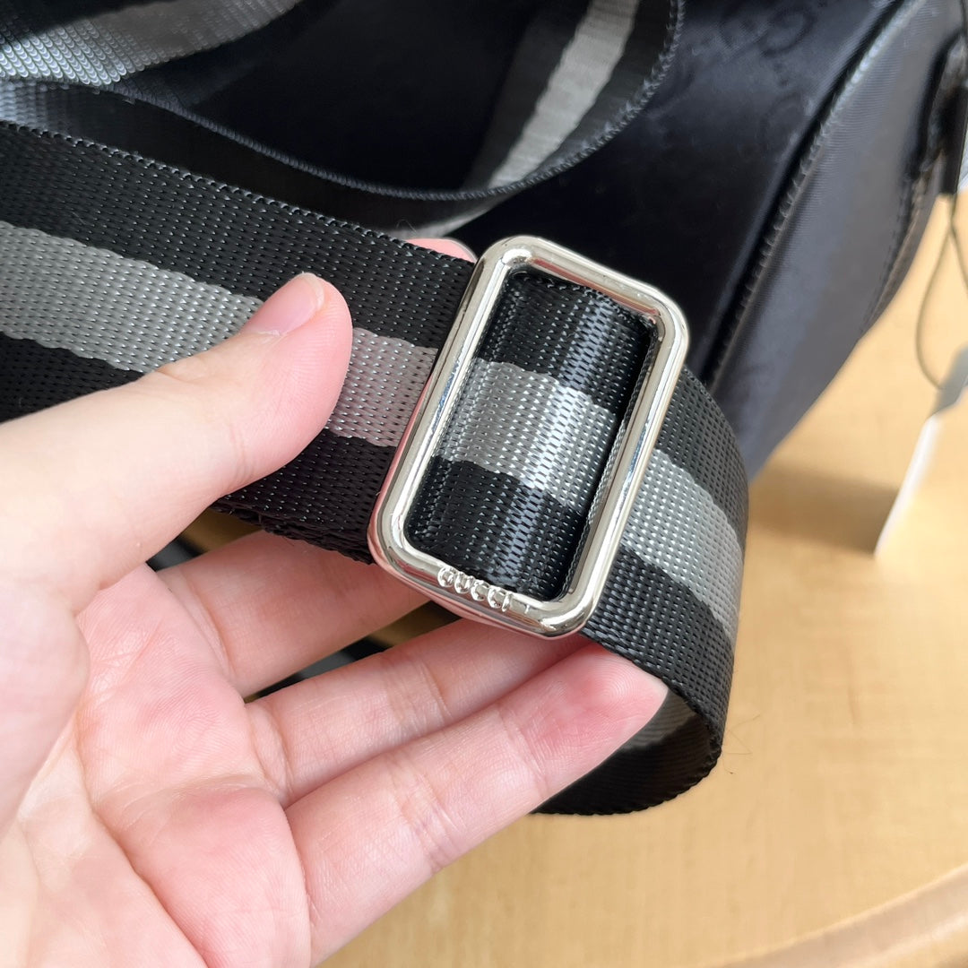 GG Waist bag 1824120904