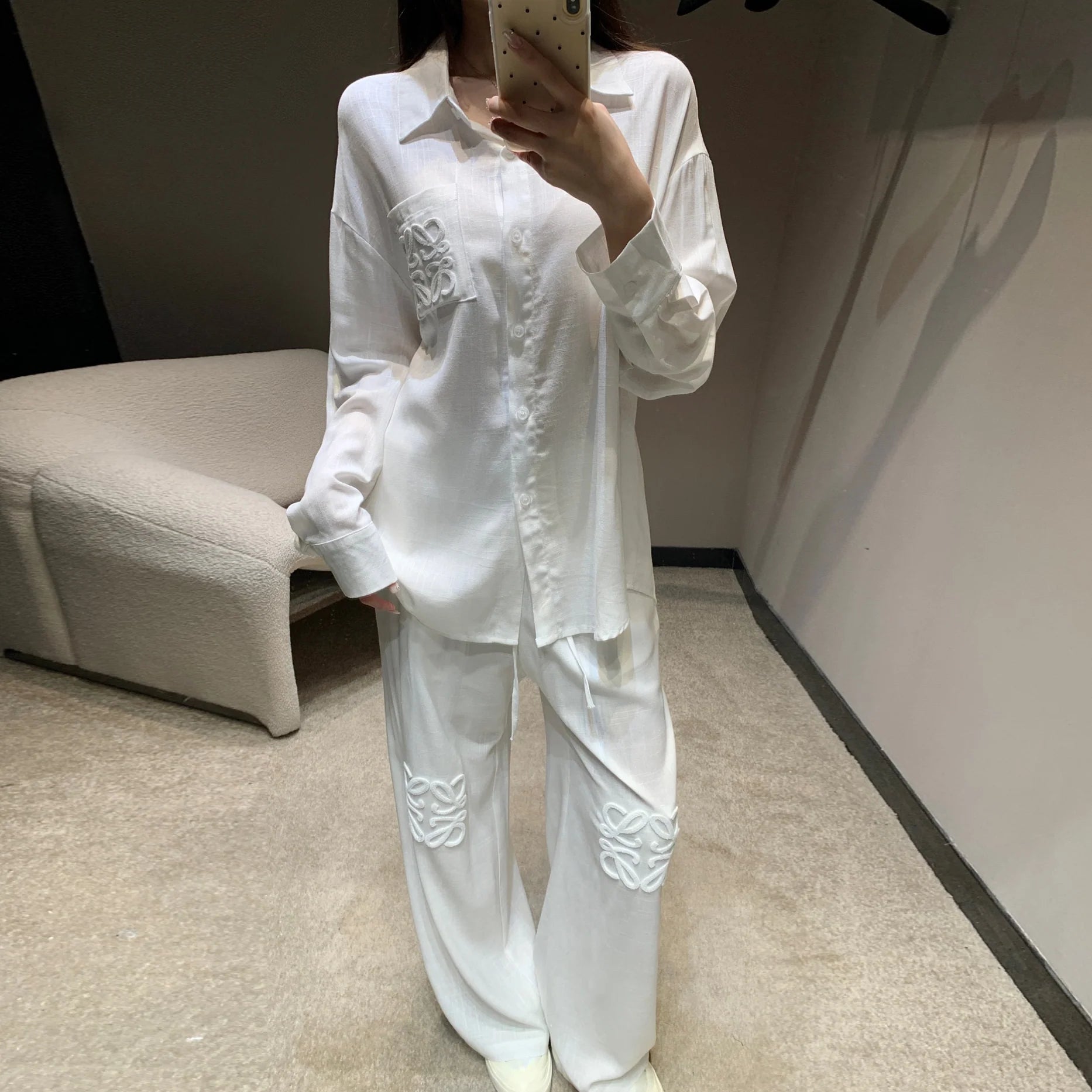 LOW New Fashionable Hundred Women's Suit 1025042107