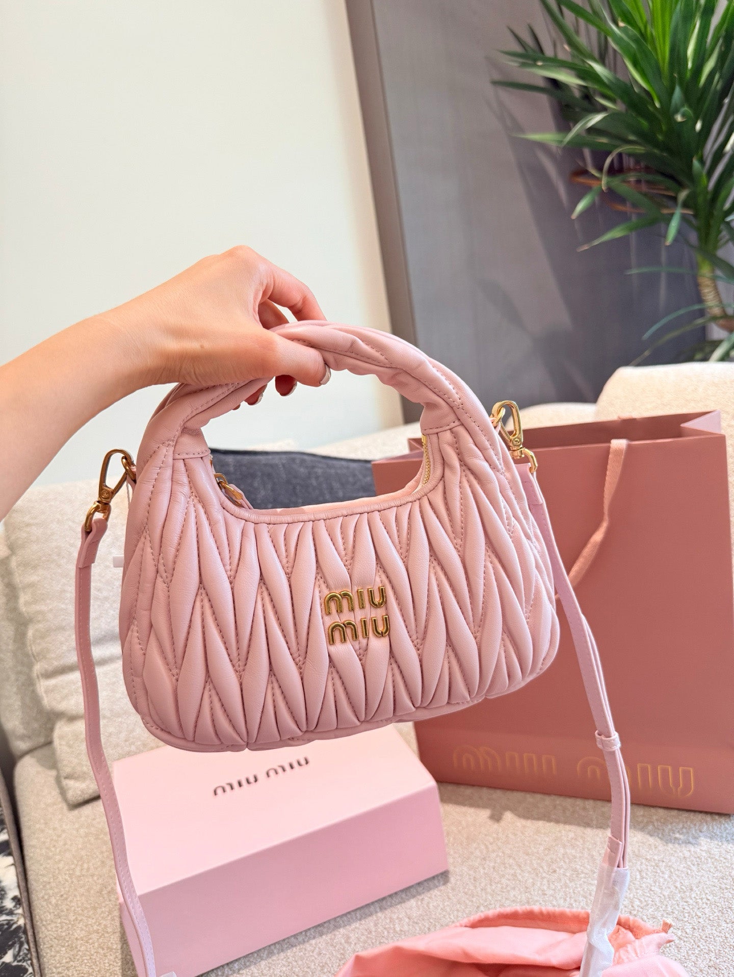 MM Hobo Crescent Bag 1825062307
