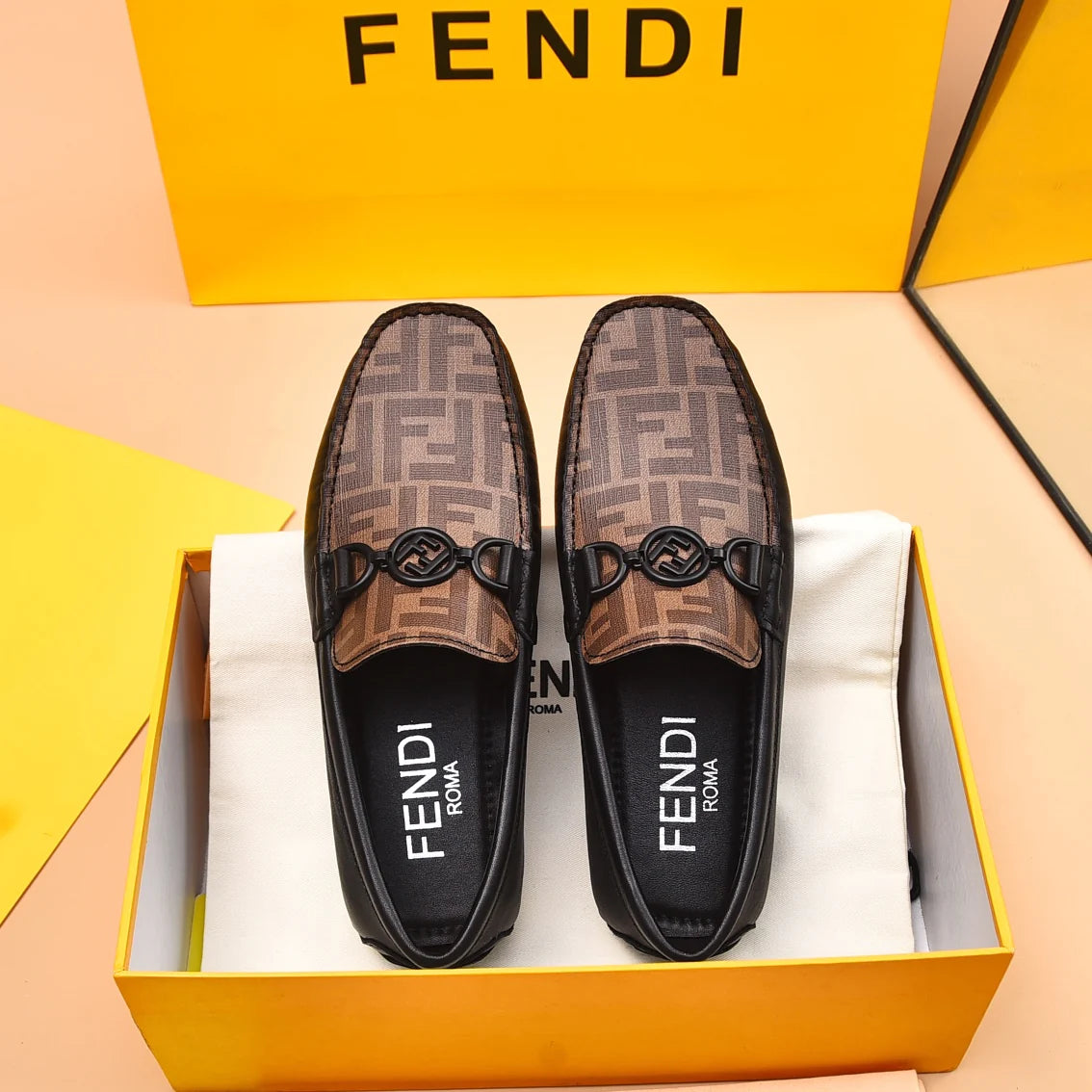 Classic new men's casual loafers 1024072425