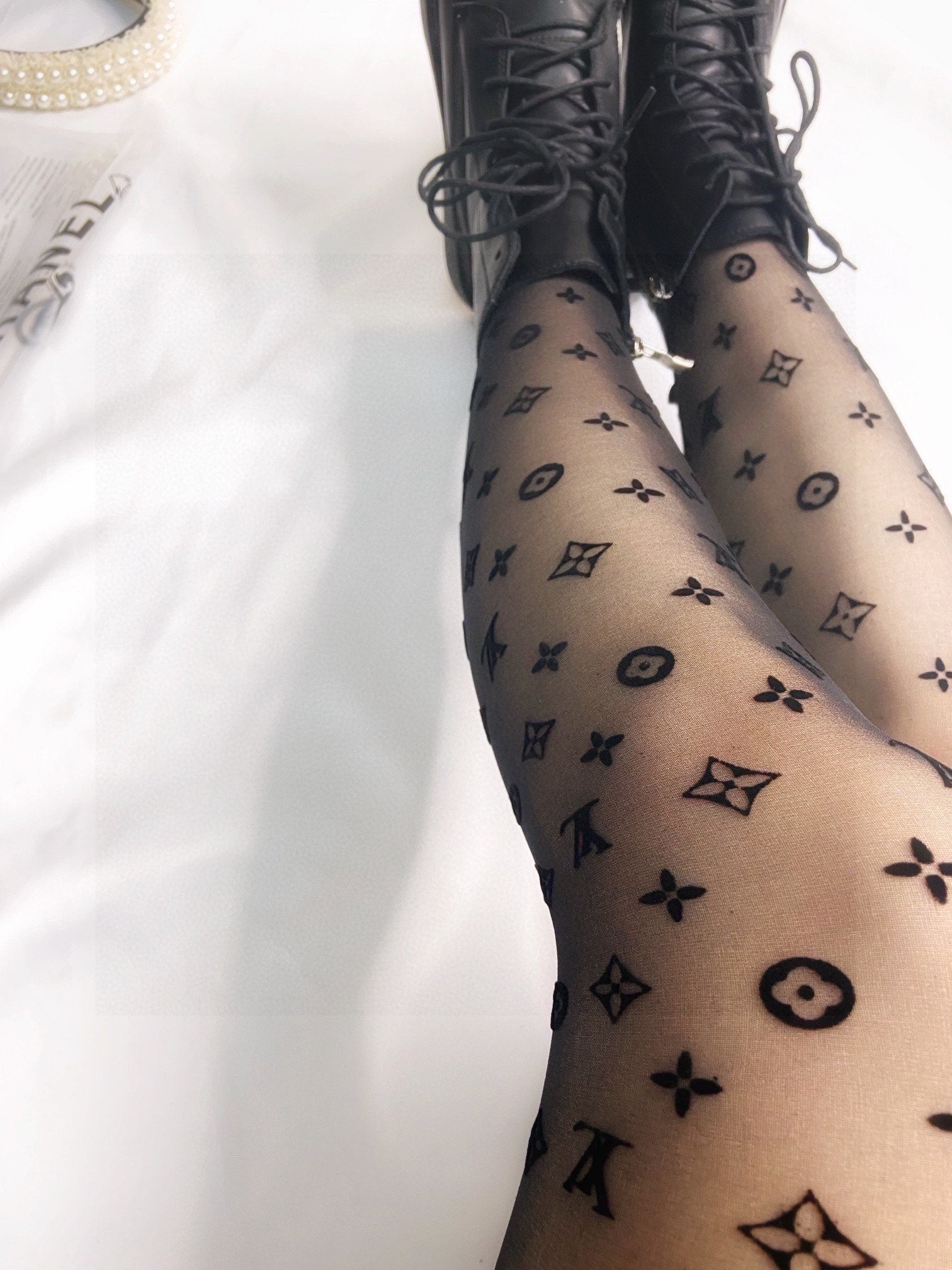 Sexy thin leggings and flocked stockings XC1823082501