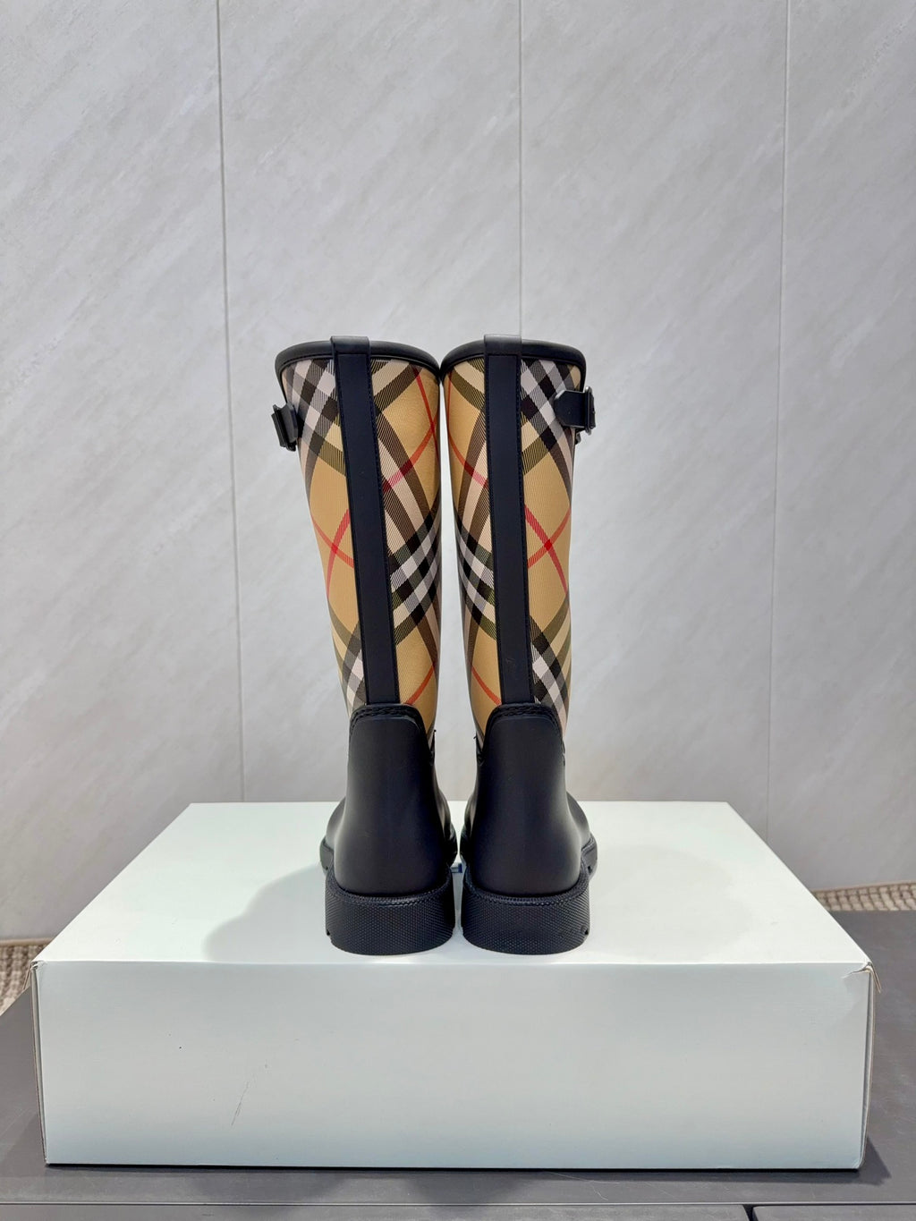 TB One-piece rain boots 1825112607