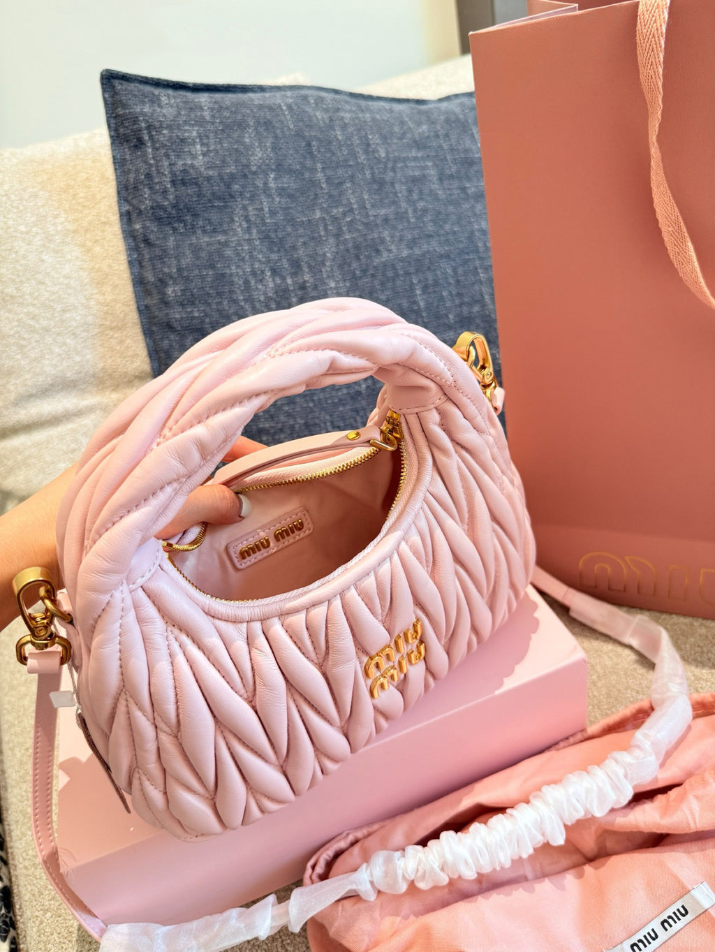MM Hobo Crescent Bag 1825062307