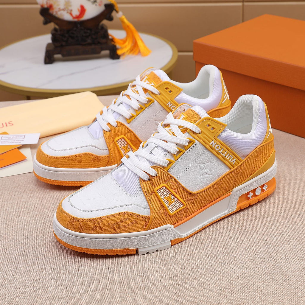 Men's Fashion Luxury Multicolor V Logo Sneakers