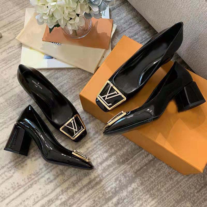patent leather letter buckle square toe women's shoes