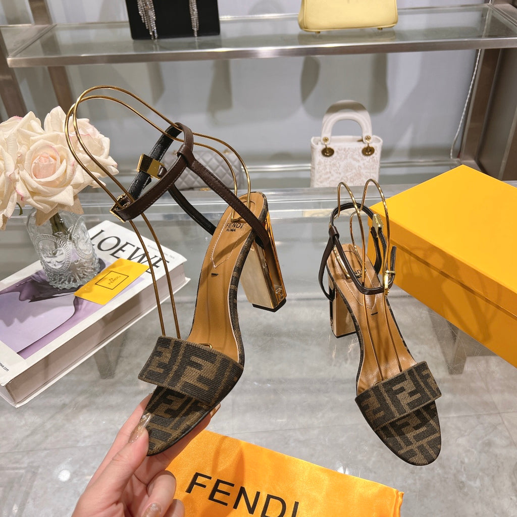 New Fashionable Thick Heel Fish Mouth Strip Sandals 1024022101