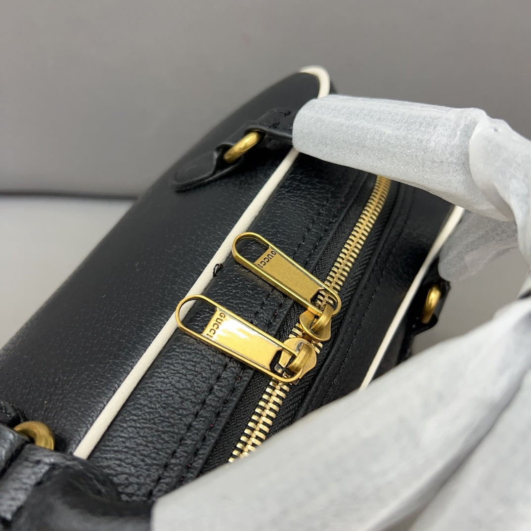 Co-branded mini travel bag, handbag, crossbody bag 1824042104