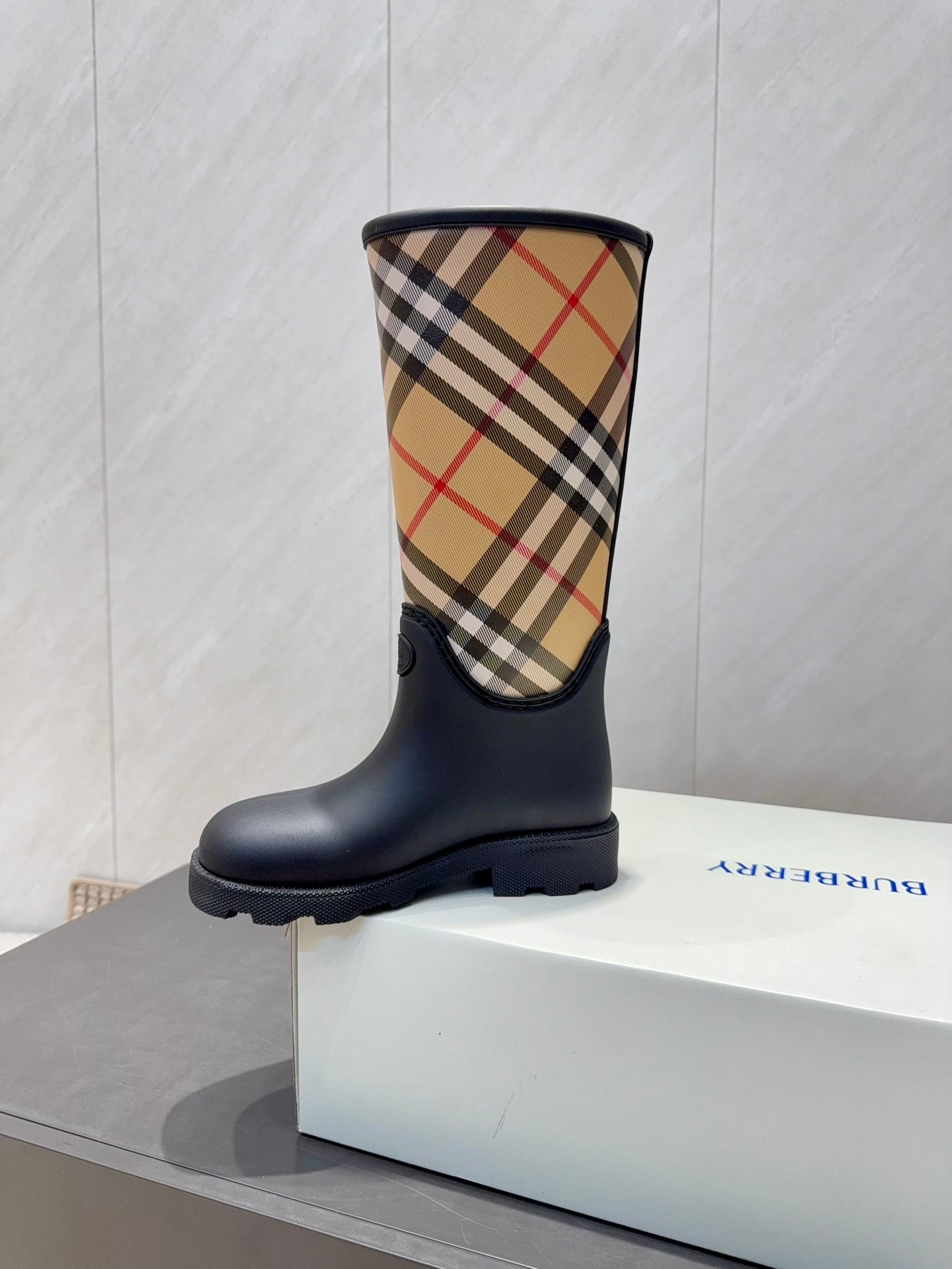 TB One-piece rain boots 1825112607