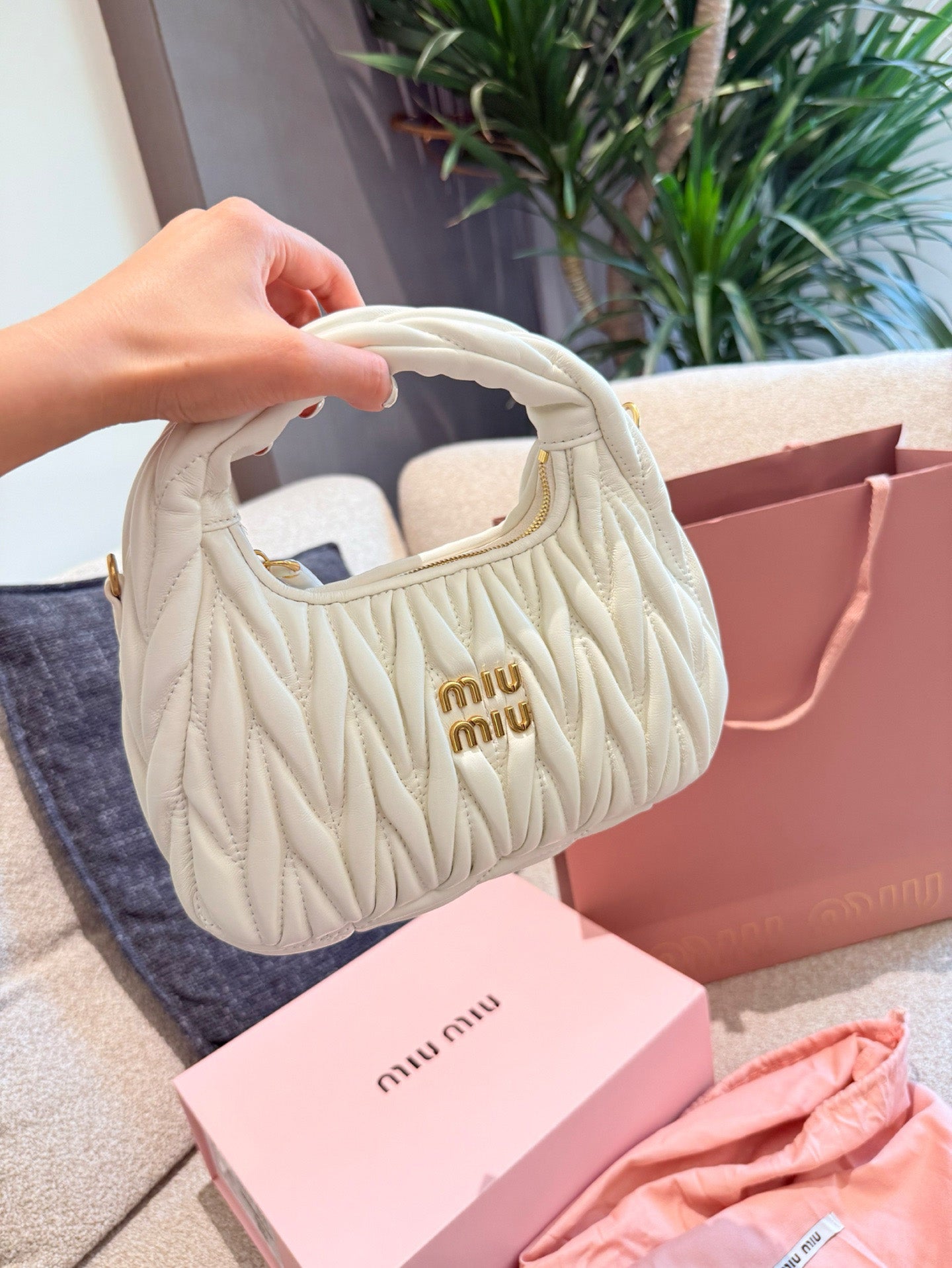 MM Hobo Crescent Bag 1825062307