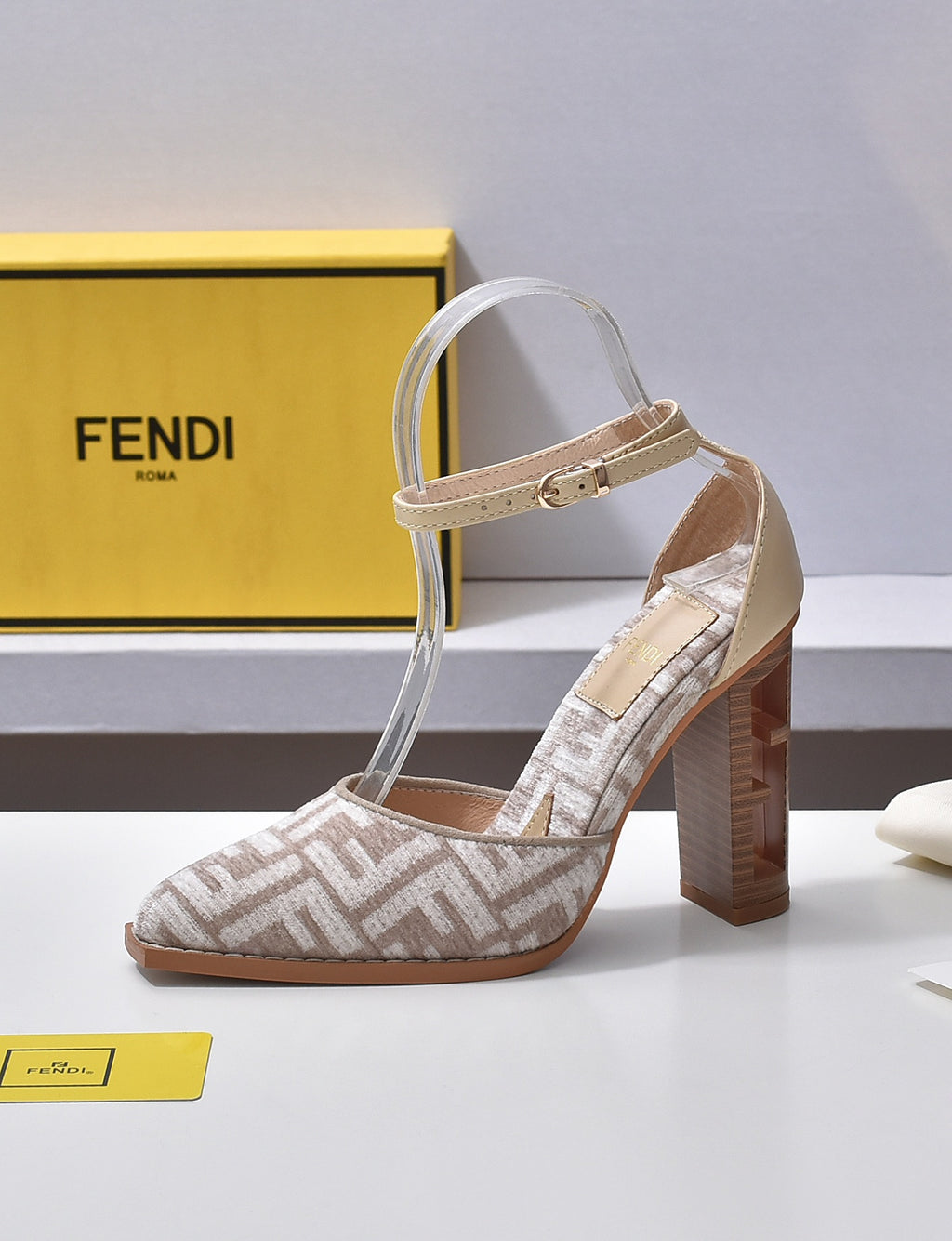F Pumps 1825040907