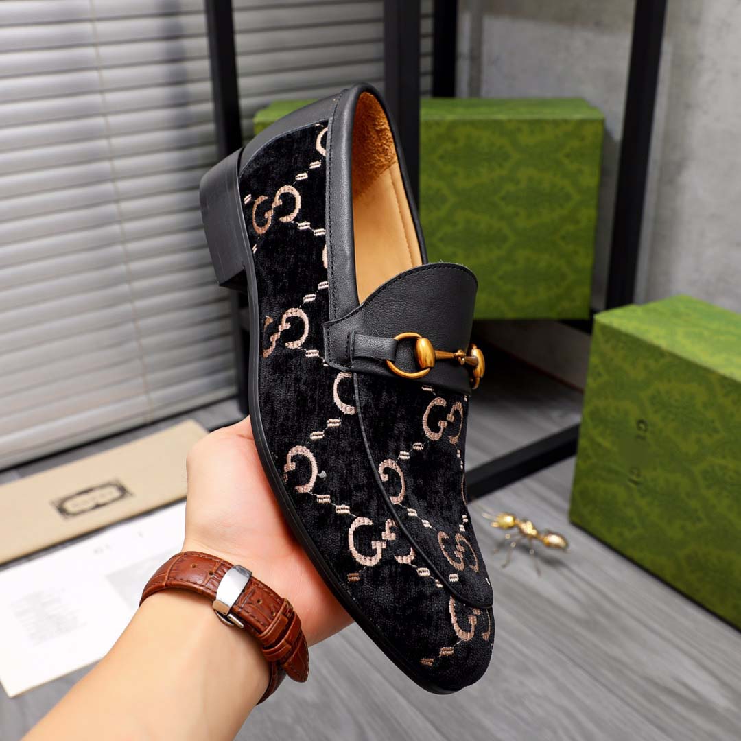 Black G Print Shoes