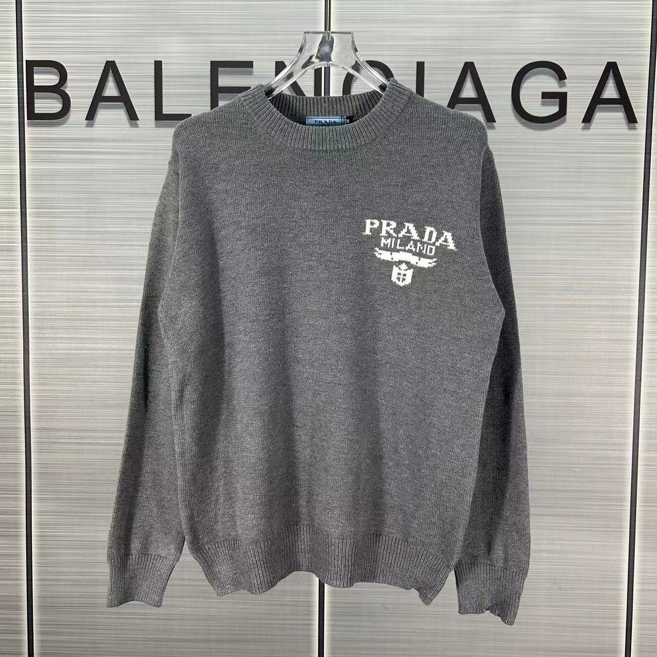 New Fashion Jacquard Round Neck Sweater 1023122507