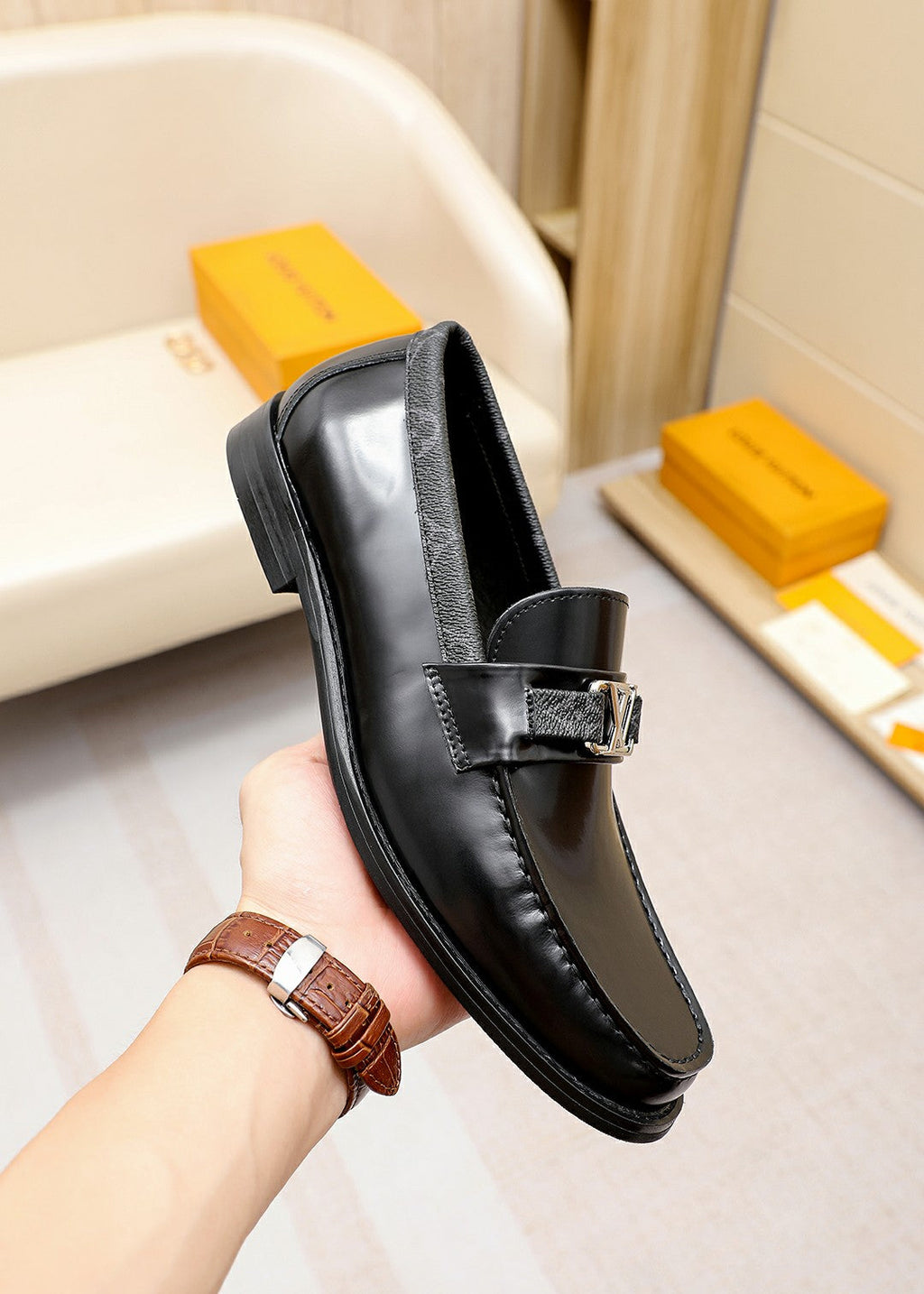 High-end business loafers 4