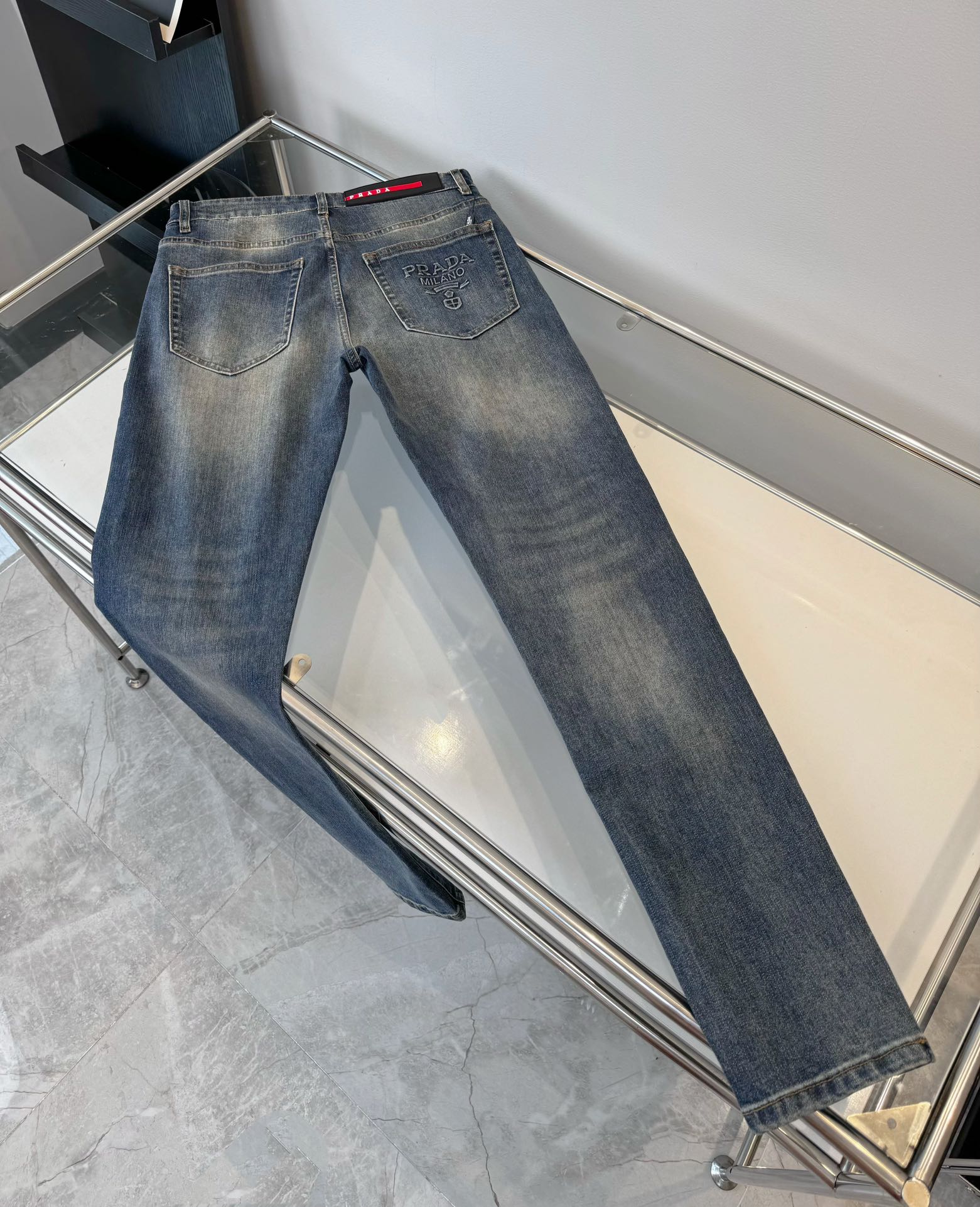 P Embossed Letters Straight Leg Skinny Jeans 1824091007
