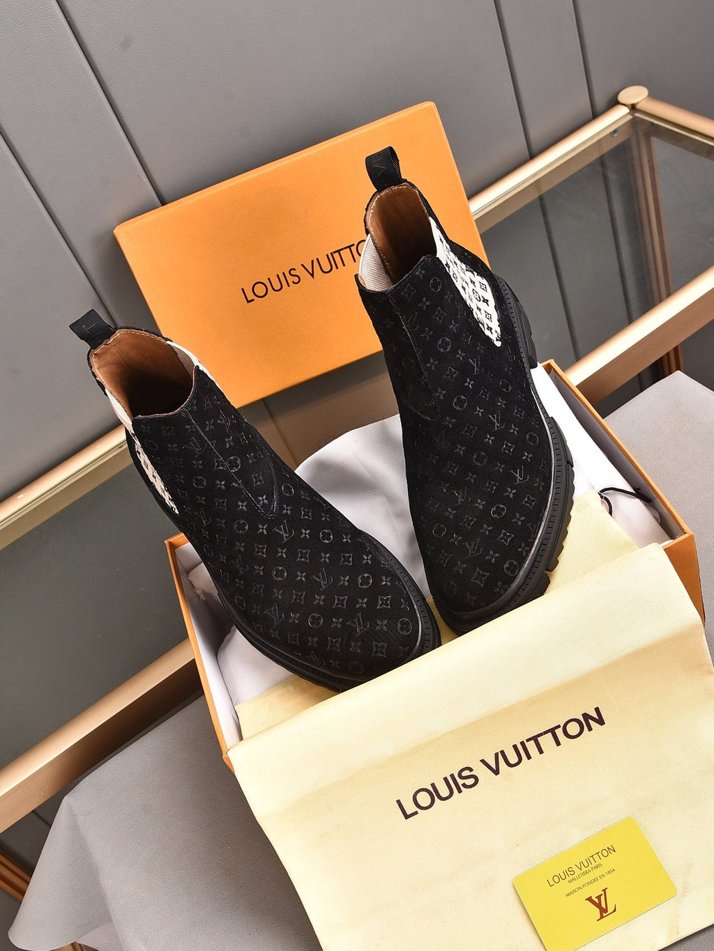 Fashion Casual New Style Men's Comfortable Sneakers Shoes V11
