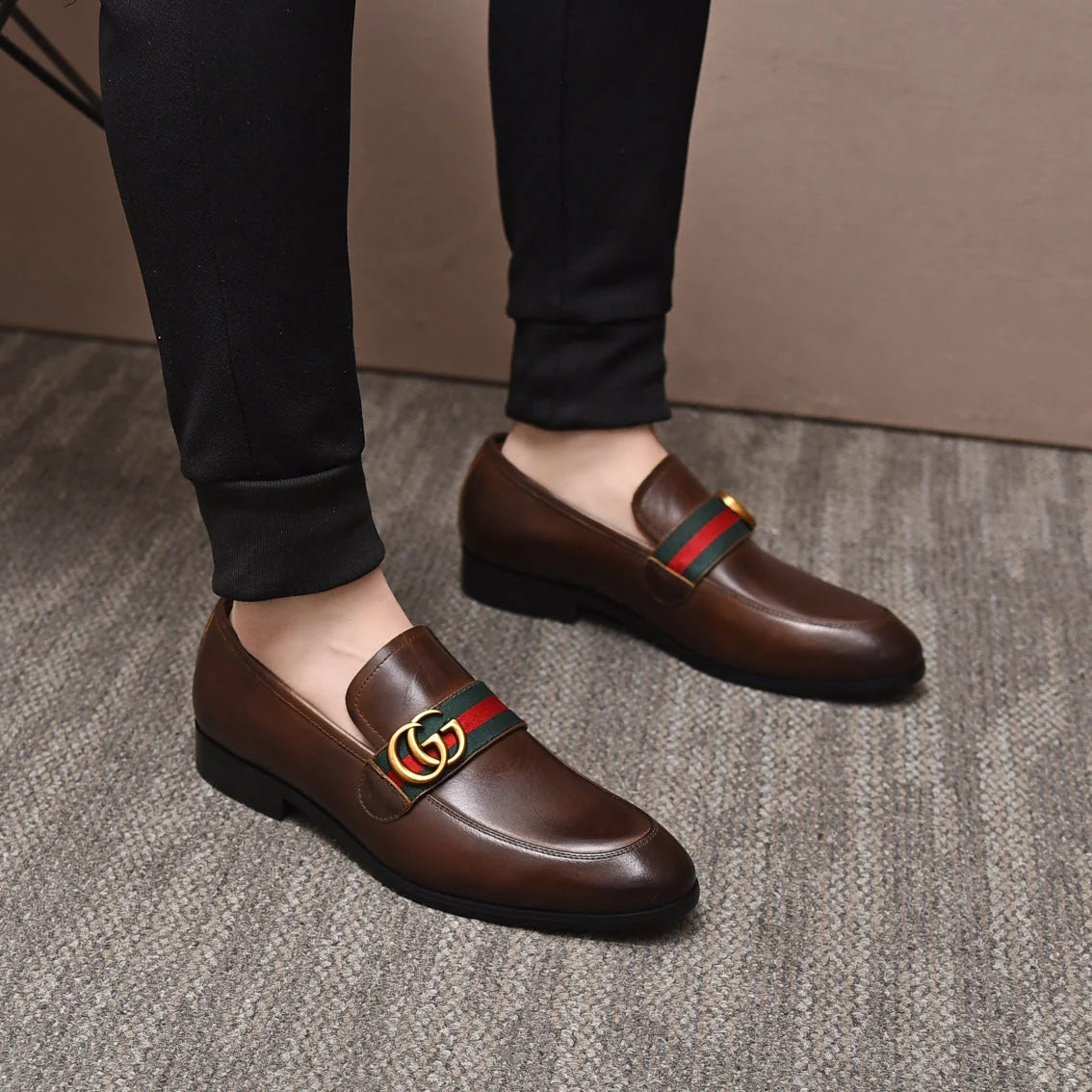 Gentleman Men's Shoes Leather Popular Classic Pesbyterian Pattern Loafers G07