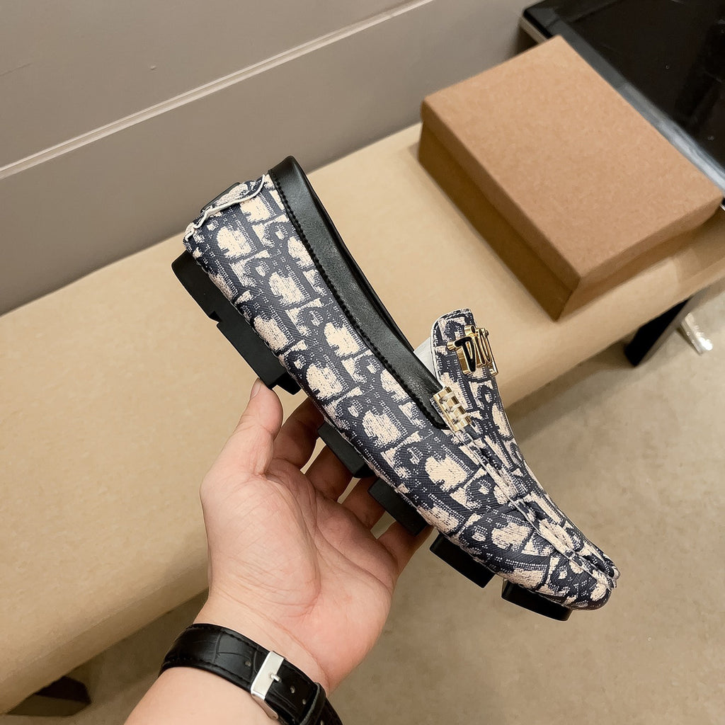 Classic letter-printed loafers 1824040711