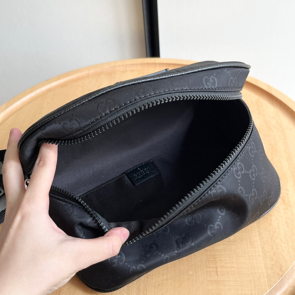 GG Waist bag 1824120904