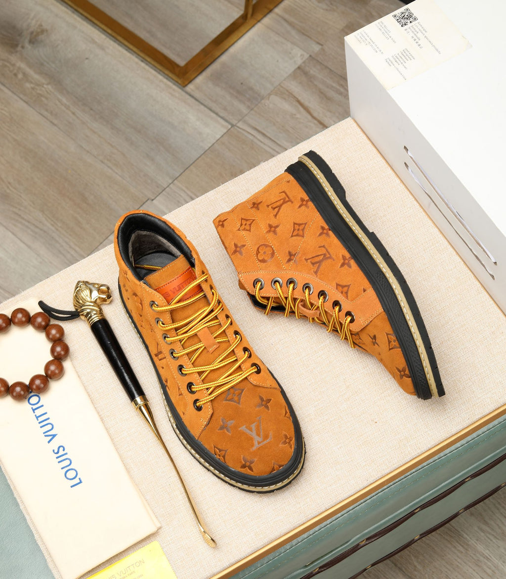 Trendy casual high-top shoes XC0823111402