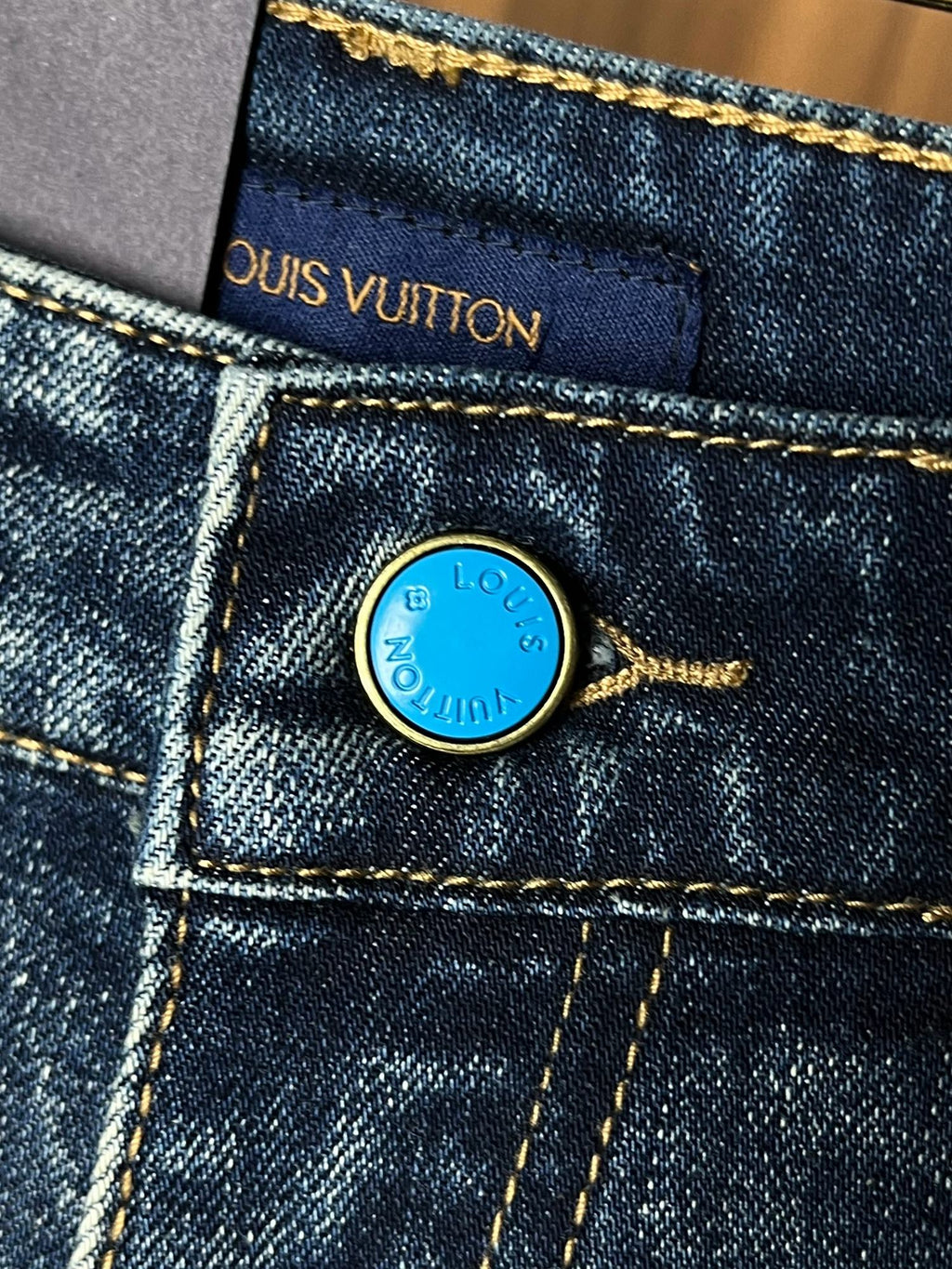 VV Spring/Summer Bestsellers & New Arrivals jeans 26042909