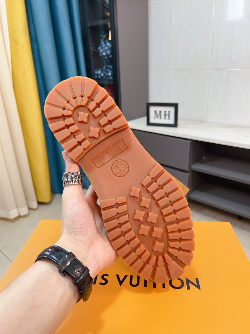 VV  Collaboration design, Monogram embossed waterproof suede, American workwear style for men. 25121610