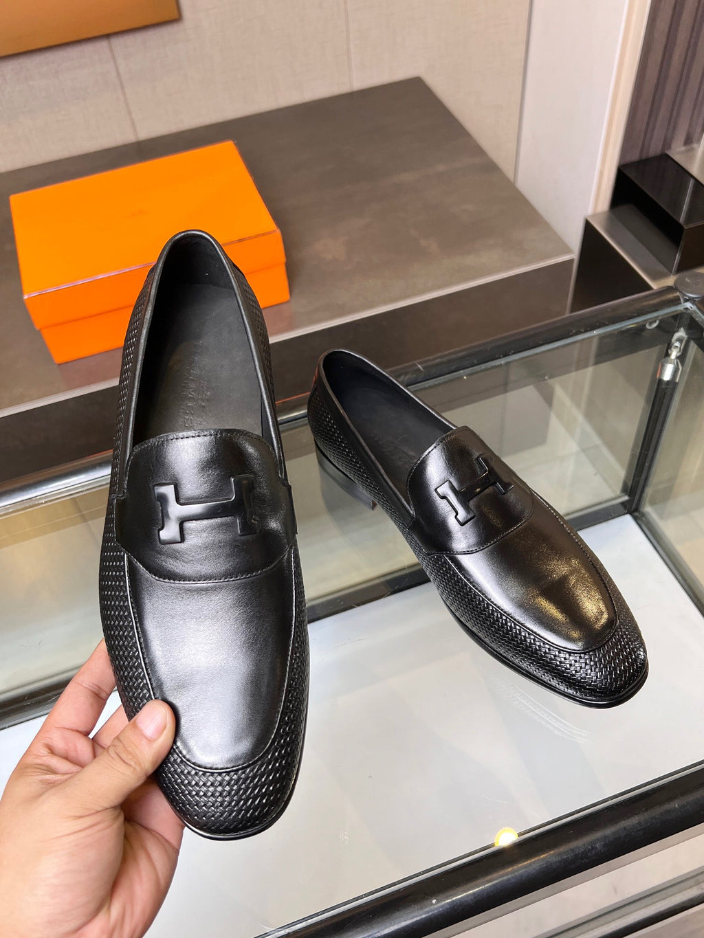 HM Top quality genuine leather loafers 26070805