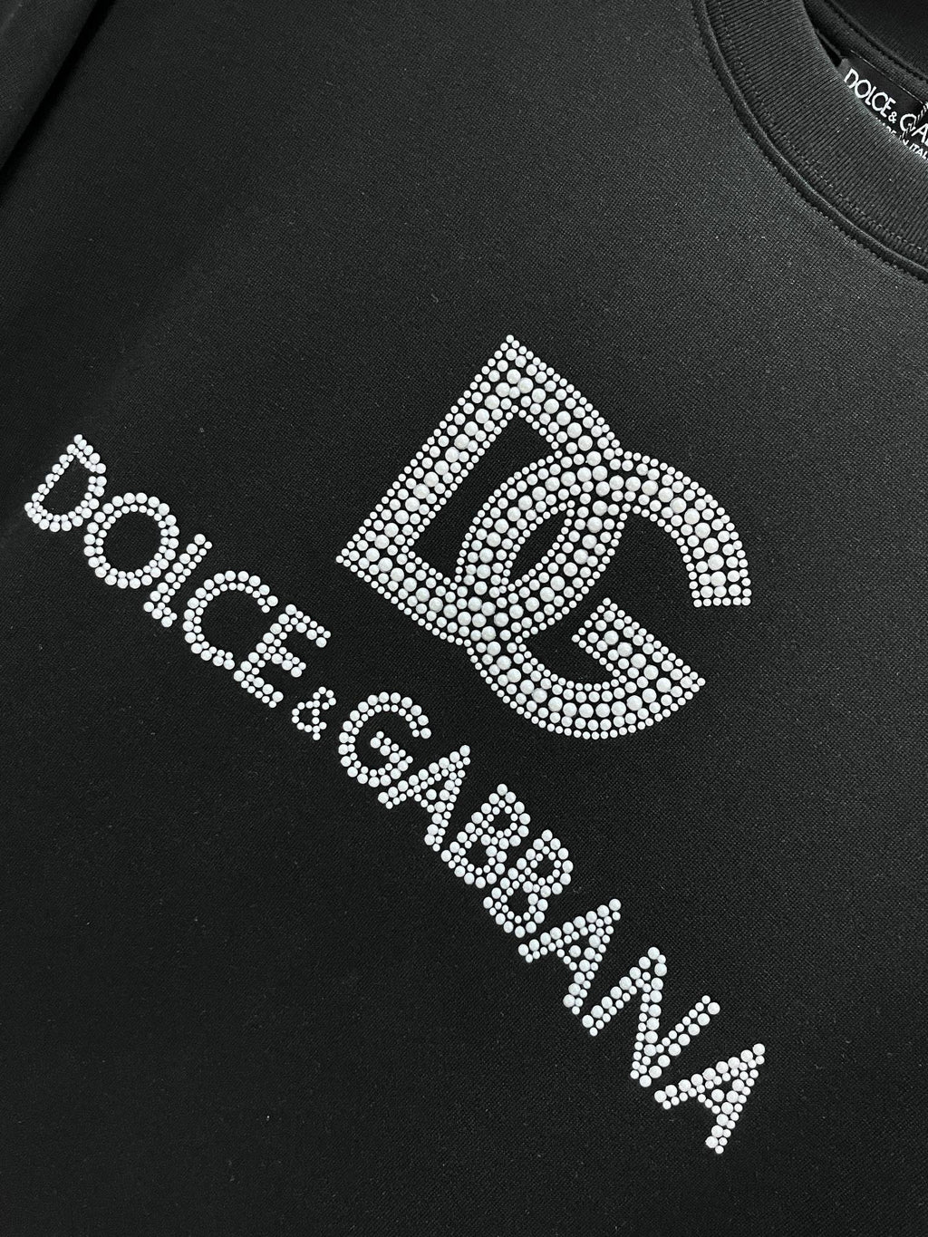 DG Latest short-sleeved crew neck T-shirt 26032709