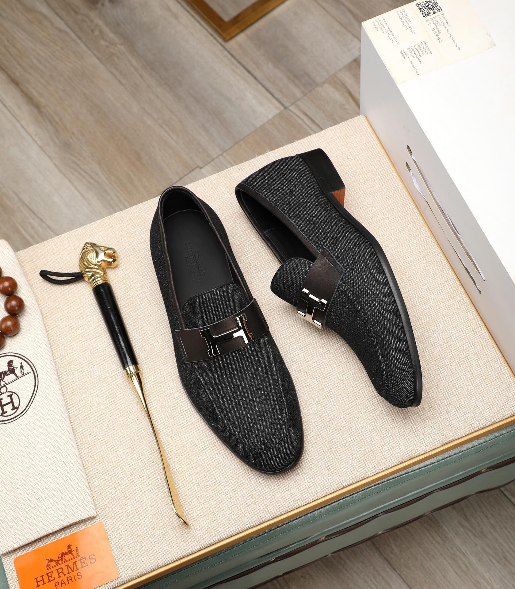 HM Top quality genuine leather loafers 26070804