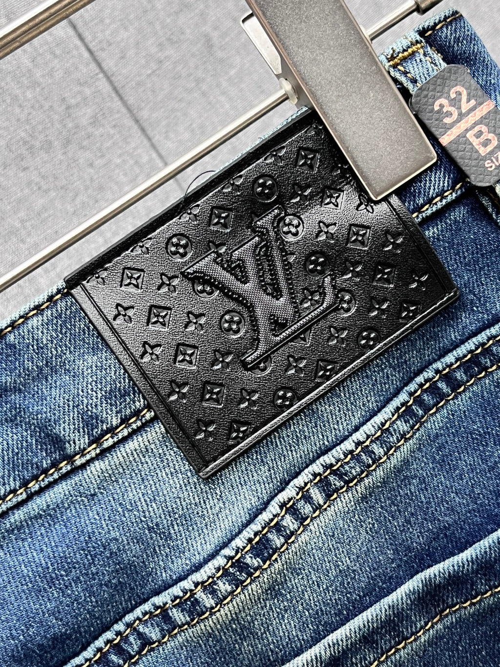 VV New super cool jeans 26020502