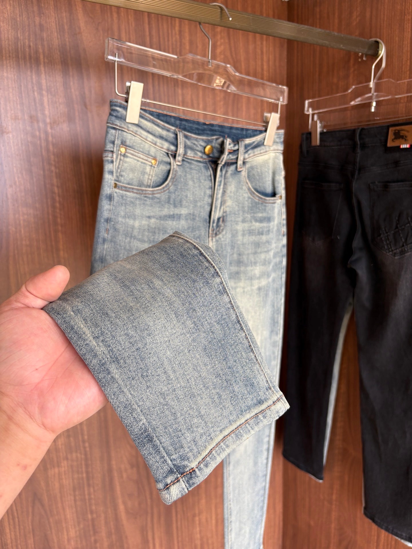 VV Custom-made, original washed denim fabric 26020408