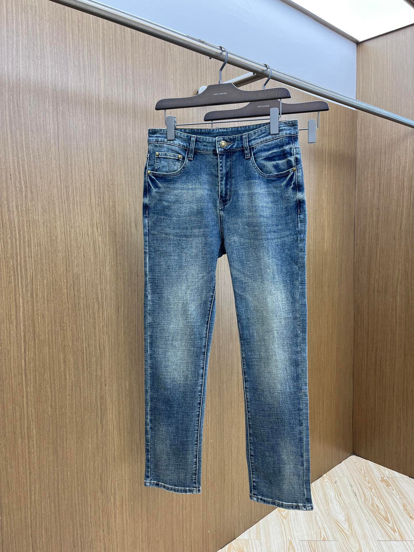 BB Spring/Summer Bestselling New Denim Jeans 26051304