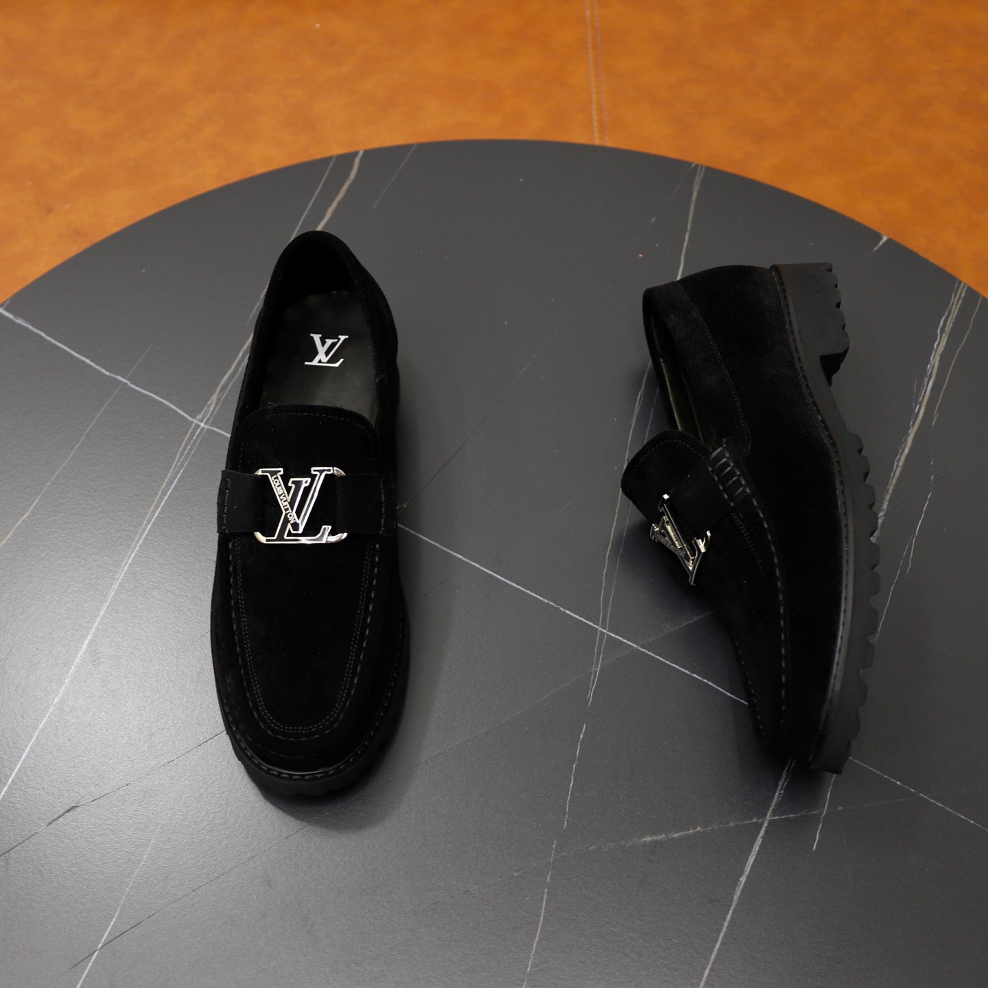 VV Smart-casual slip-on leather shoes 26070308