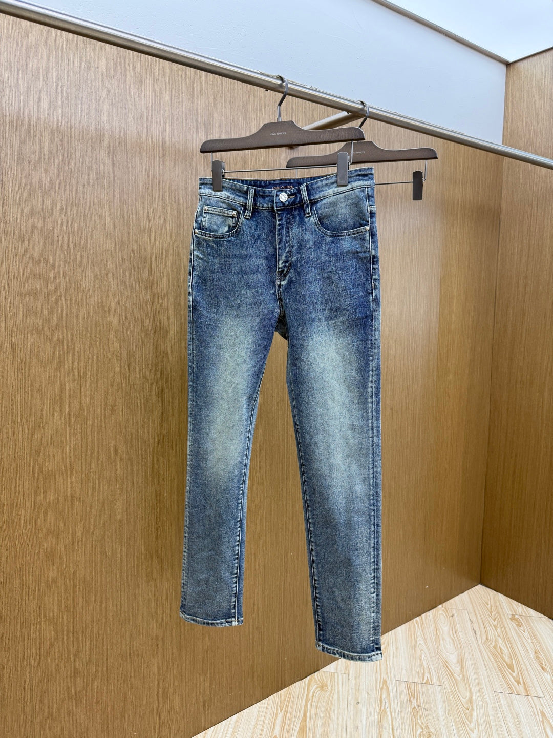 VV Newest Spring/Summer Jeans 26032706