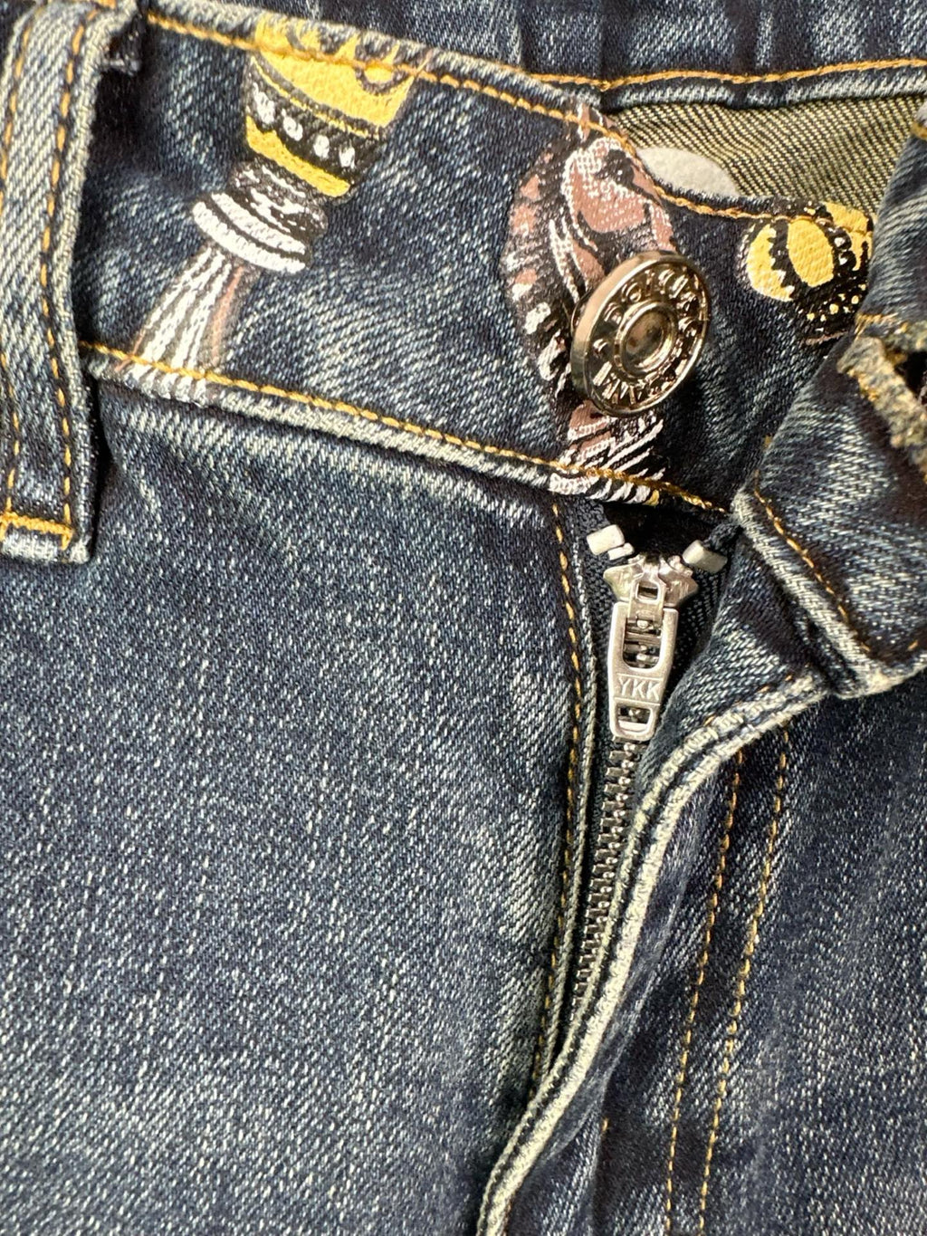DG New Arrival: Stylish Denim Trousers 26052905
