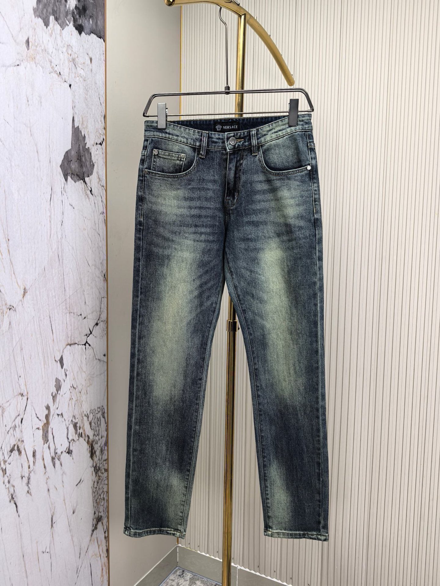 VS Latest new men's jeans 26020406