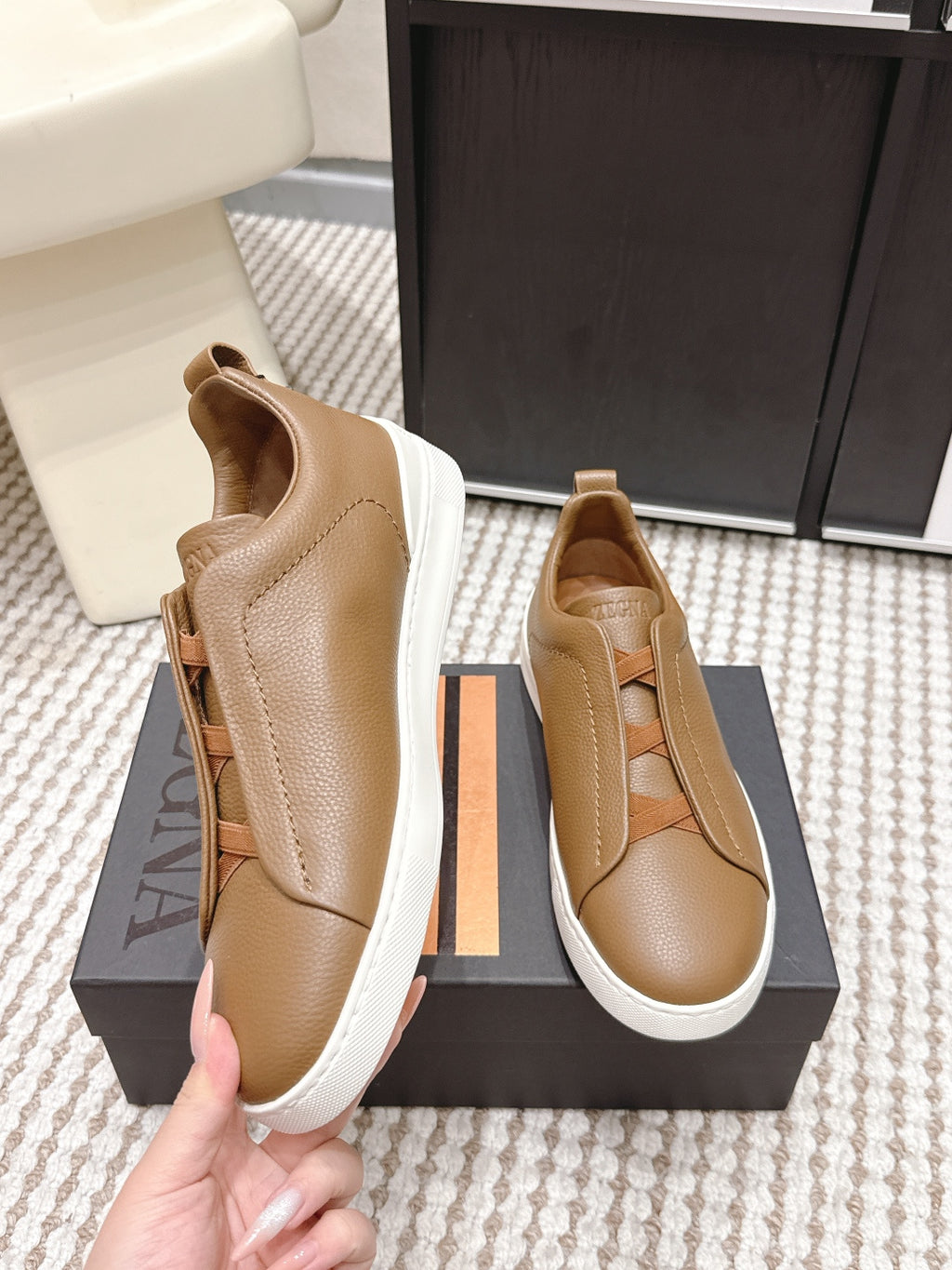 Leather Texture Triple Stitch Sneakers 1826032601