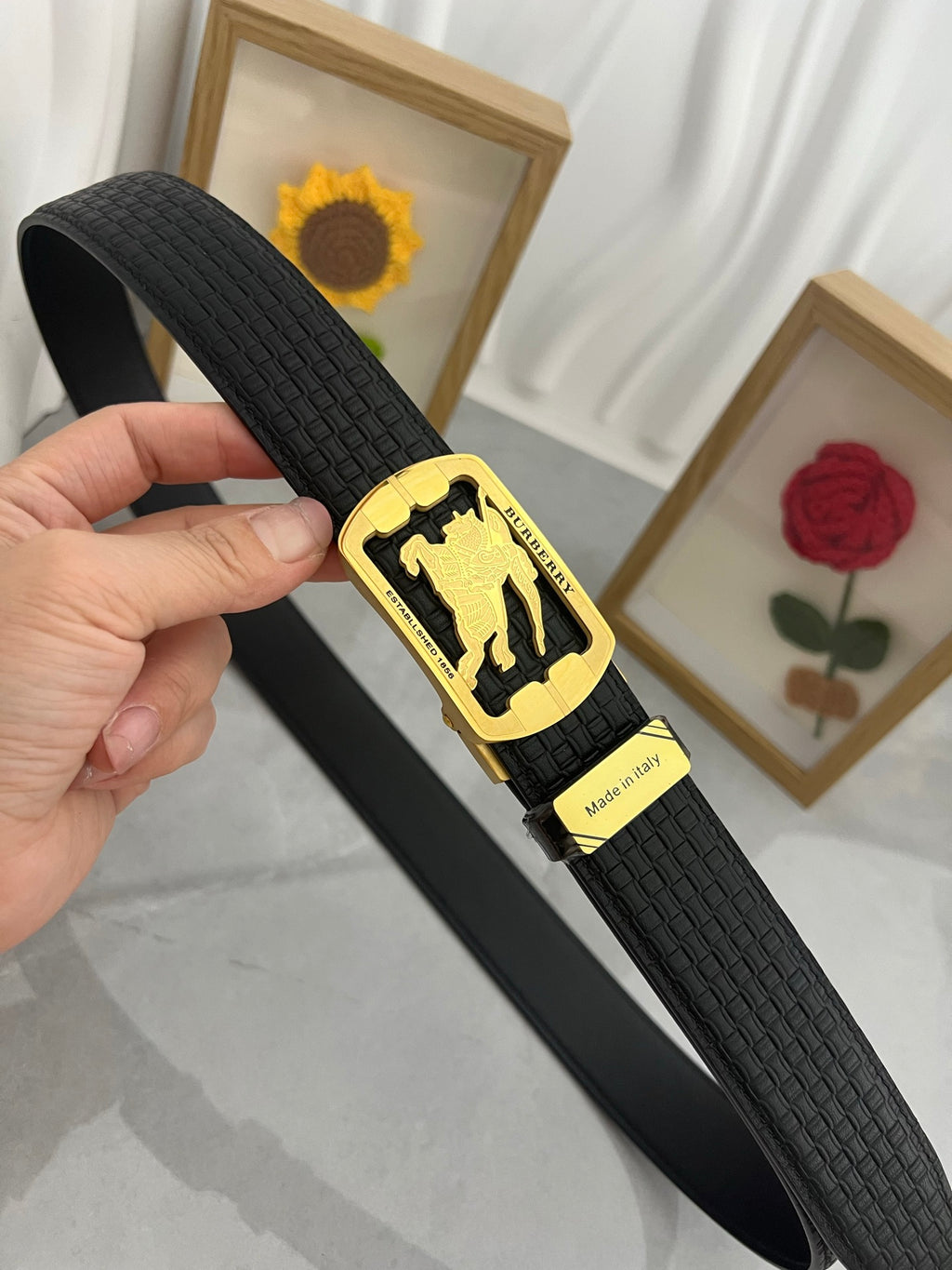 Bbr Luxury metal letter top-grain cowhide belt 26022702
