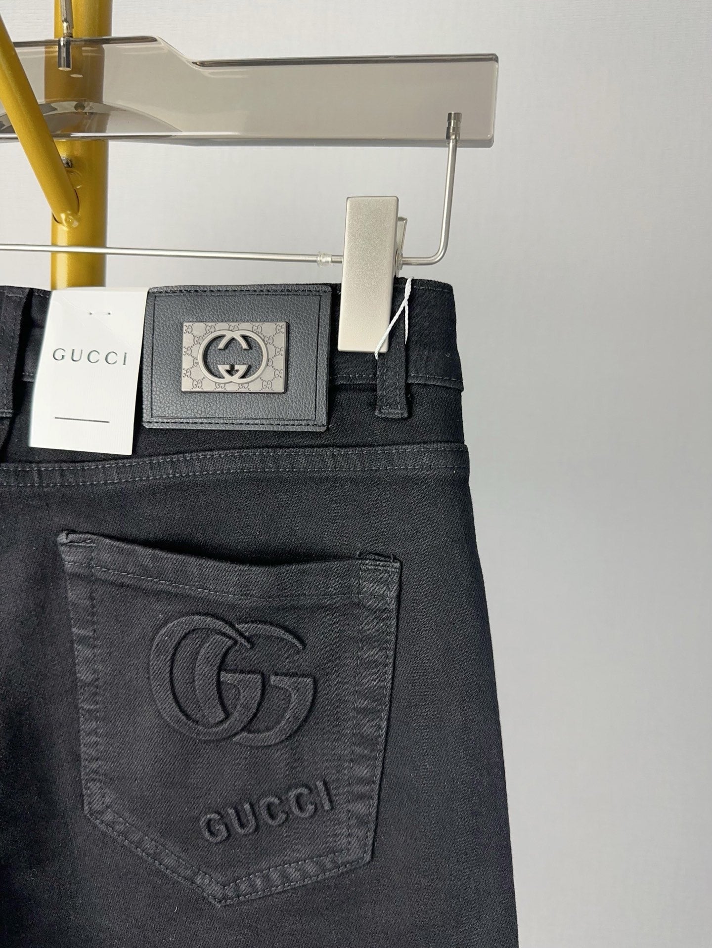 GG Men's slim-fit straight-leg jeans 26020208