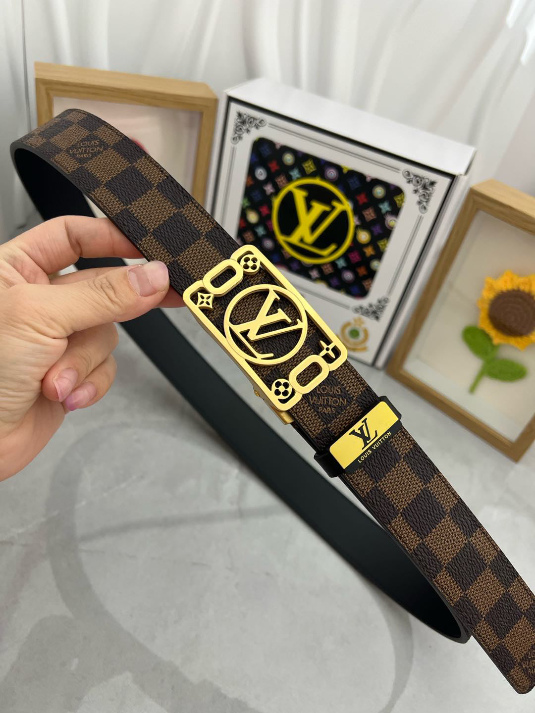 Luxury metal letter top-grain cowhide belt 26022401