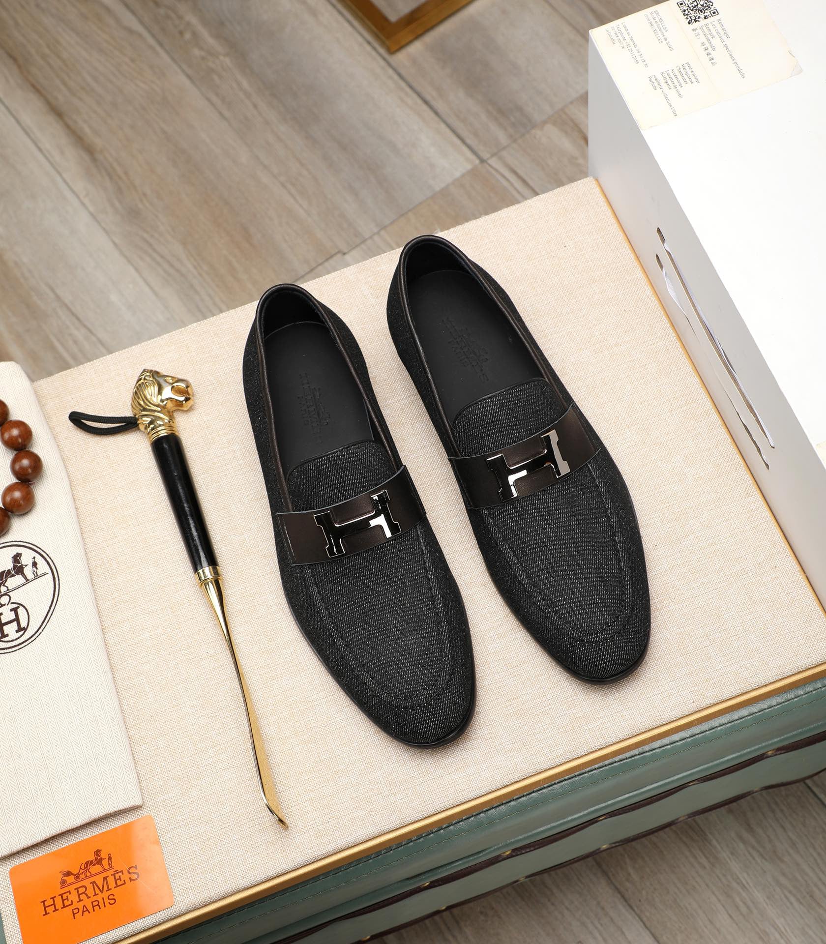 HM Top quality genuine leather loafers 26070804