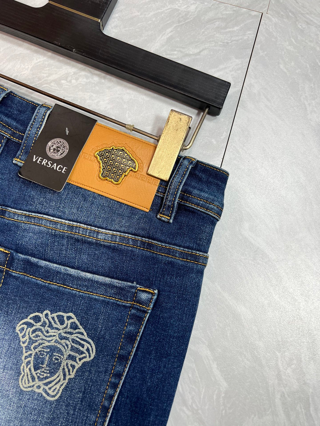 VS Latest and top-quality jeans 26031701
