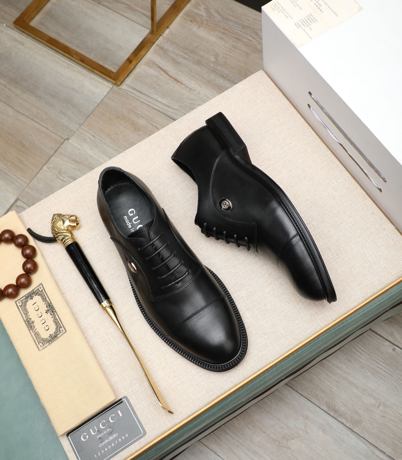 GUI Official website dress shoes 26072114