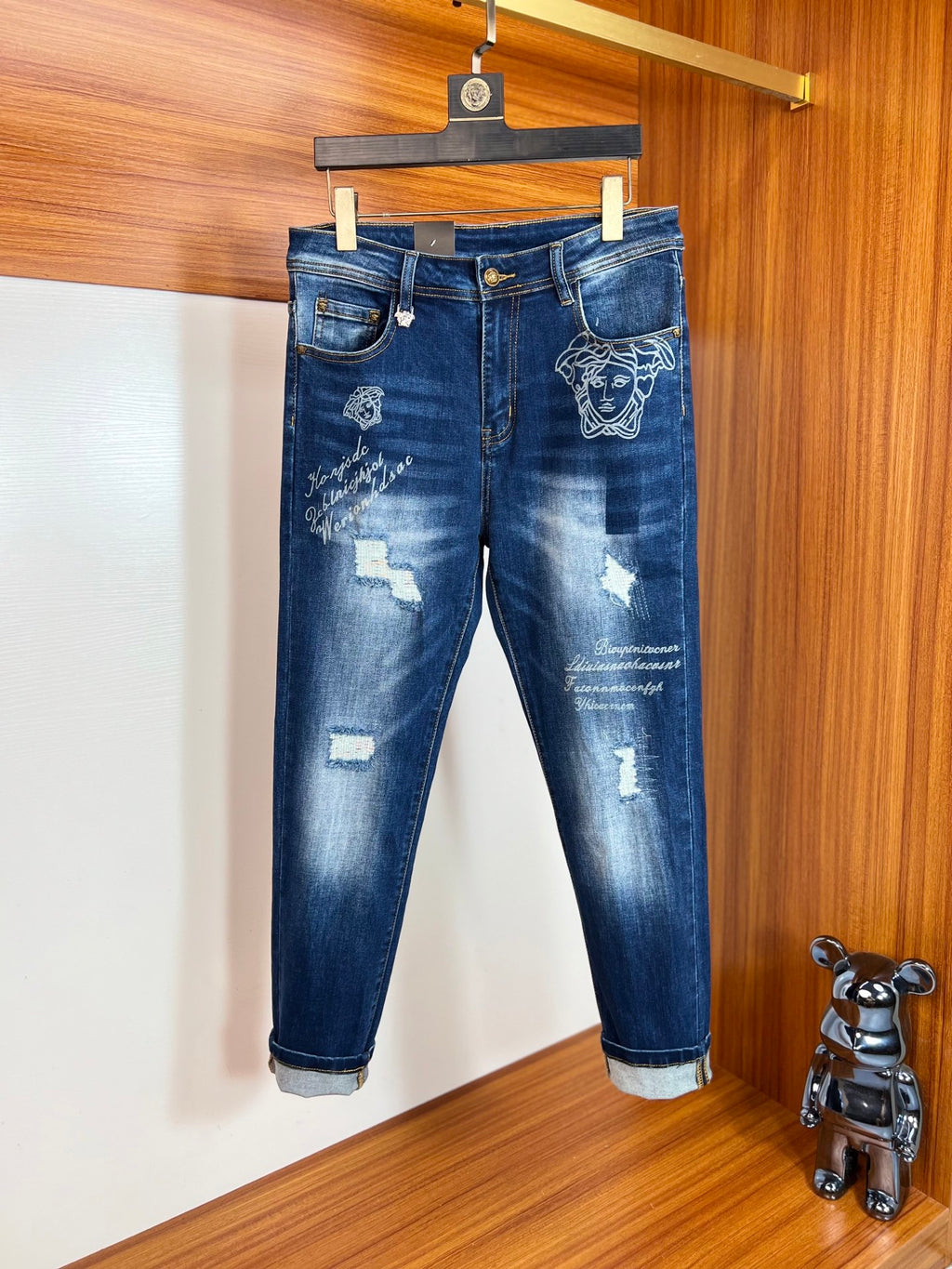 VS Latest and top-quality jeans 26031701