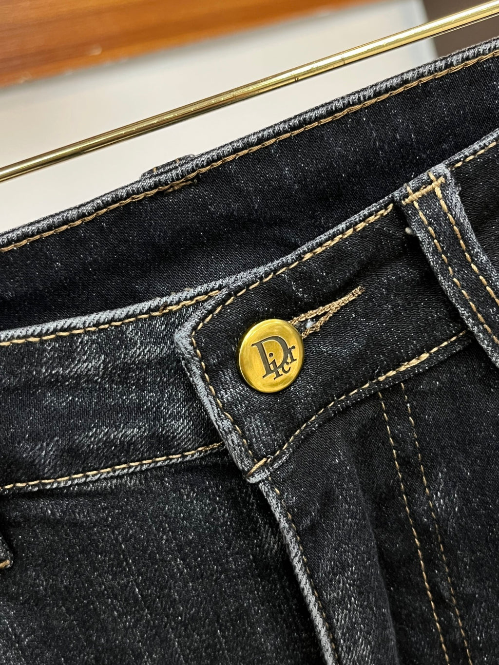 CD Latest hot-selling men's jeans 26020507